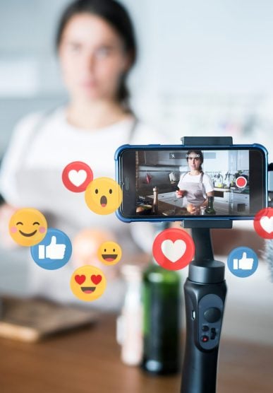 Food,Vlogger,Recording,A,Video